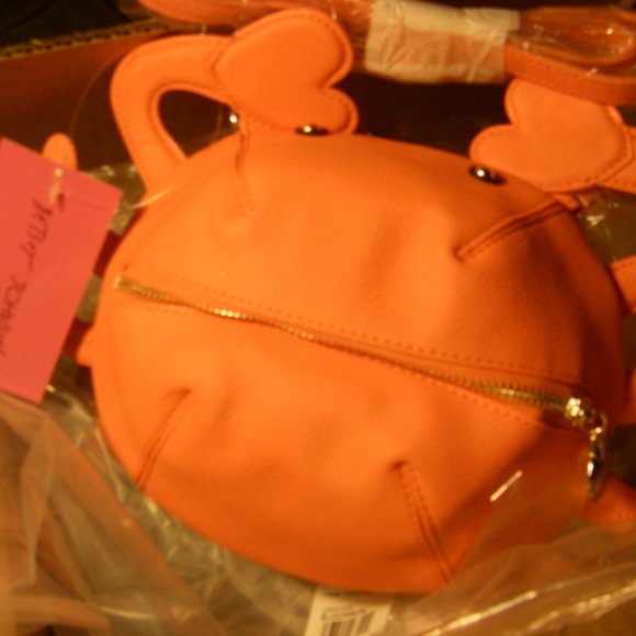 Betsey Johnson Kitsch Crabby Crossbody Bag BJ32980N NEW SEALED - Picture 10 of 15